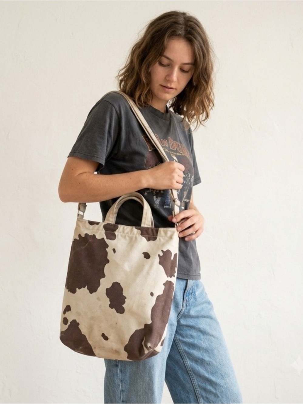 Baggu Duck Bag Tote Horizontal Brown Cow Print Canvas Adjustable Strap Snap Top